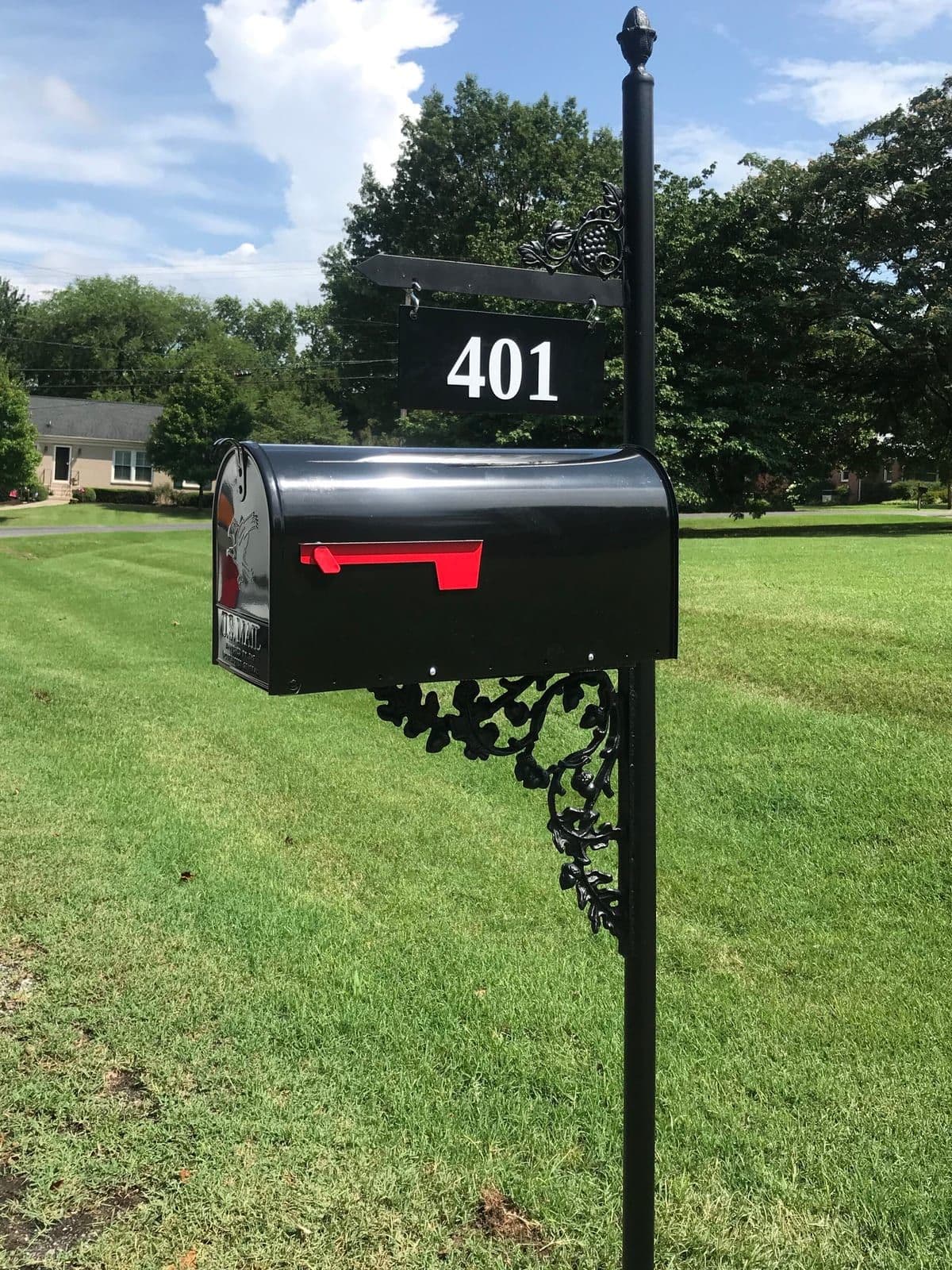 Monroe complete mailbox and post